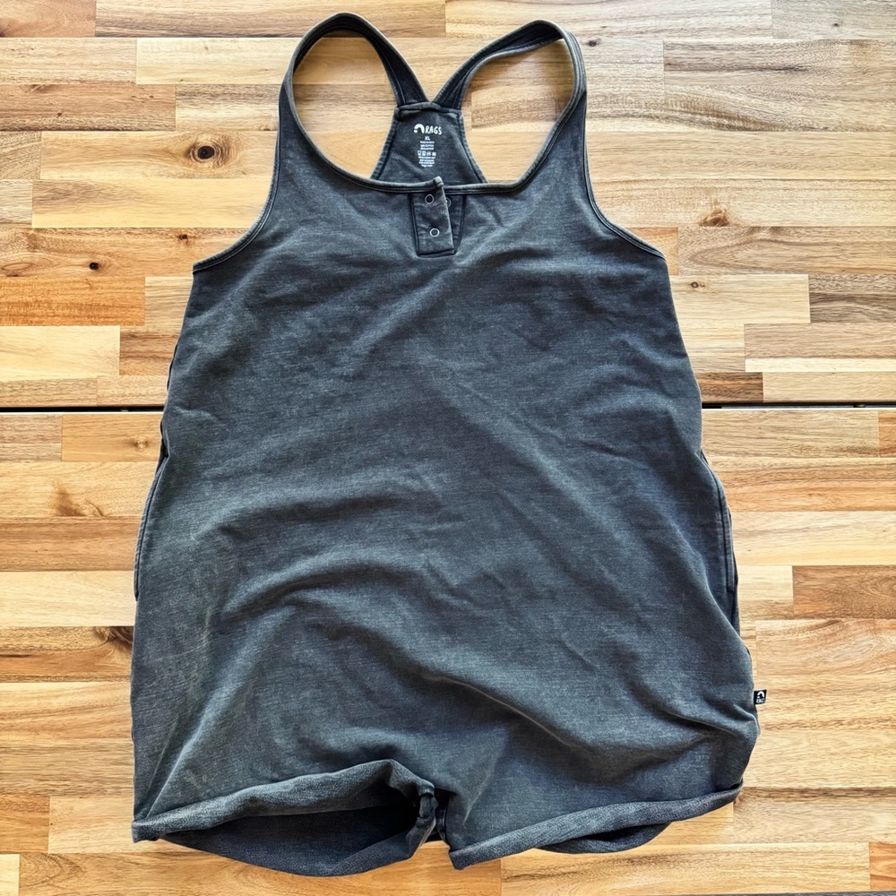 RAGS Washed Black Shortie